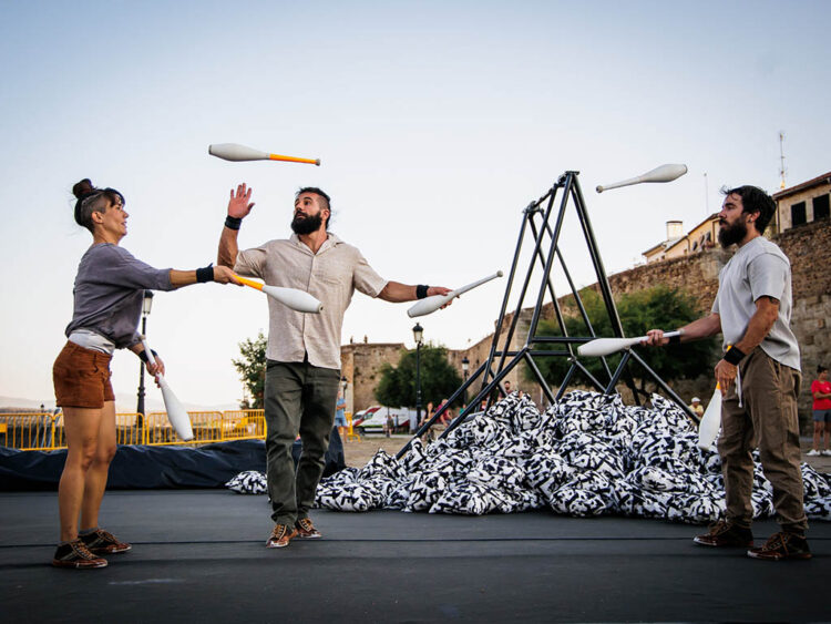 Cirk About it. / FESTICÁRCEL