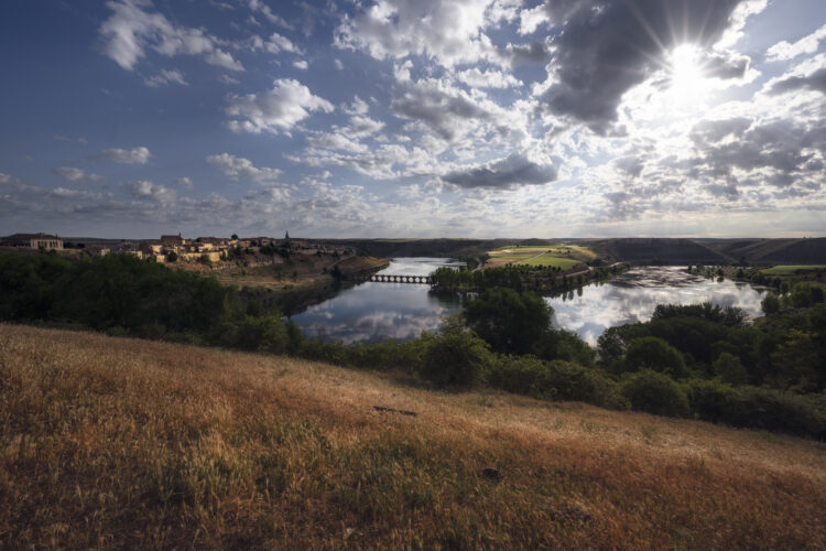 ‘Nuestros Pueblos al Detalle’ centra su tercer recorrido por la provincia en Maderuelo 1 Vista del pantano de Linares, situado en el término municipal de Maderuelo / E.A.