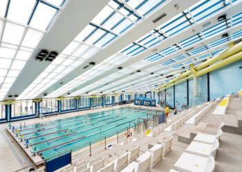 Piscina climatizada 'José Carlos Casado', de Segovia. / EL ADELANTADO