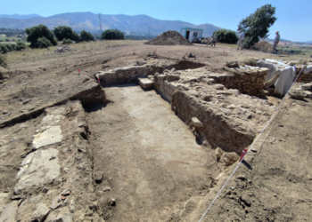 Posible calle y uno de los accesos al castellum.