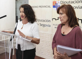 La diputada Pilar Martín presenta las novedades del Programa 'Crecemos'. / DIPUTACIÓN