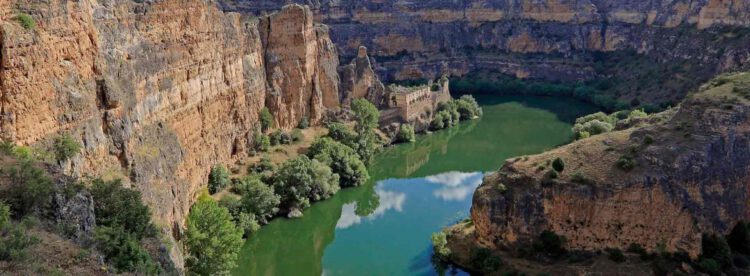 La Comunidad cuenta con 22 patrimonios naturales en su territorio 1 Parque Natural de las Hoces del Río Duratón, en Segovia. / JCYL