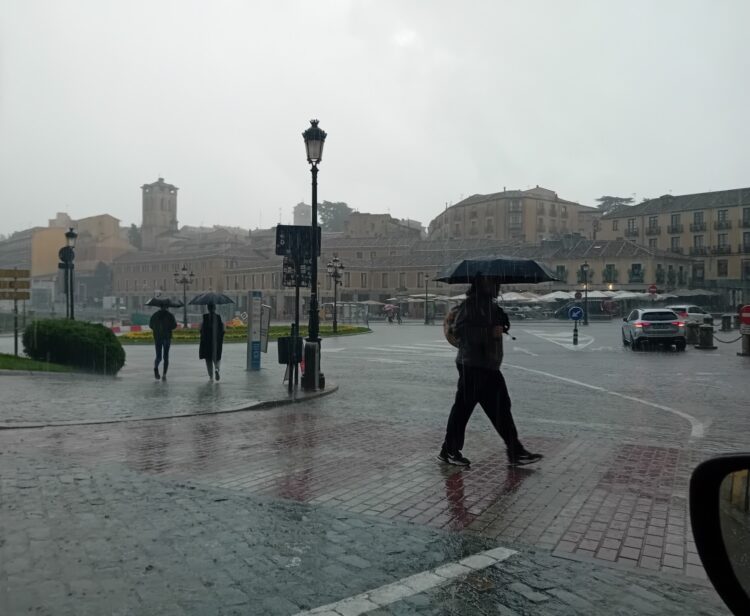 La plaza de la Artillería, a primera hora de la tarde de ayer. / T.H.