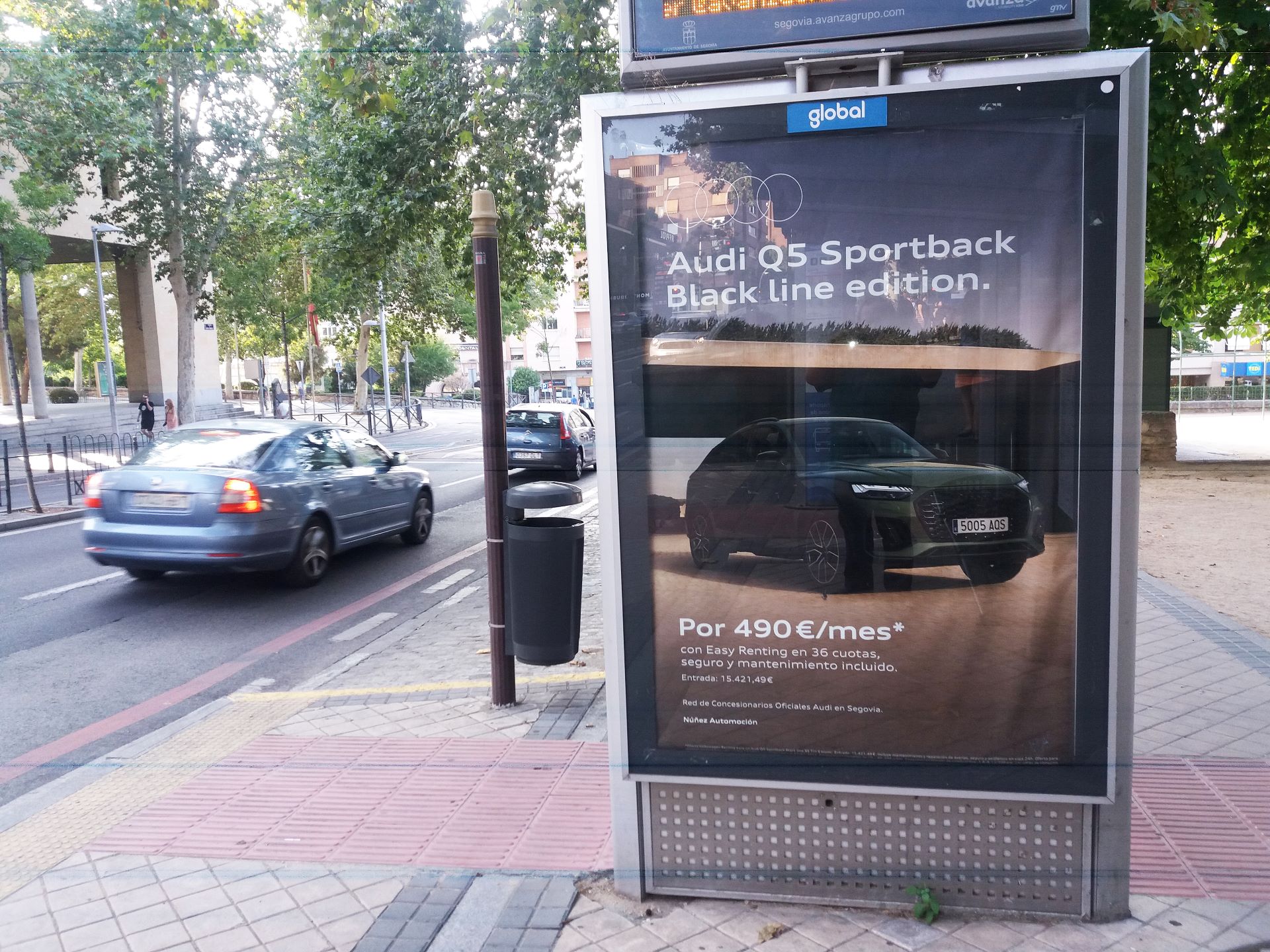 Segovia es… Auditown (I) 3 Publicidad de Audi en Segovia. Sergio Plaza Cerezo.