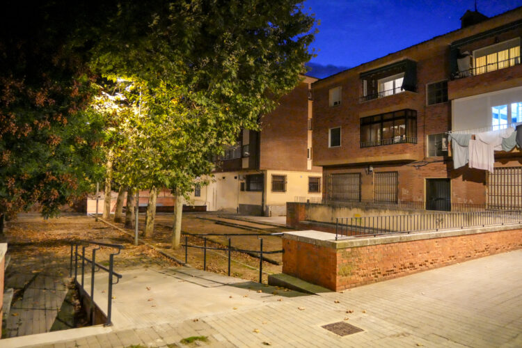 Vista de una vivienda situada en la calle San Millán.