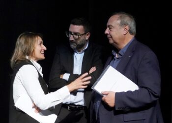 La consejera de Educación con José Manuel Mora y Fernando Ortiz en la inauguración oficial del curso 2024-2025. Ical.