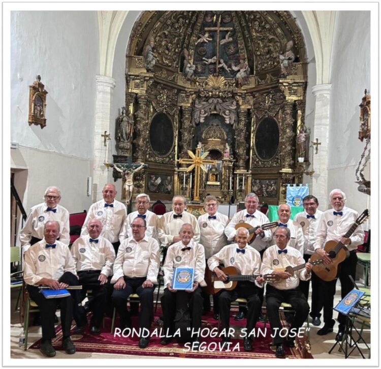 Otoños con pulso en Sangarcía 1 La Rondalla San José. / E.A.