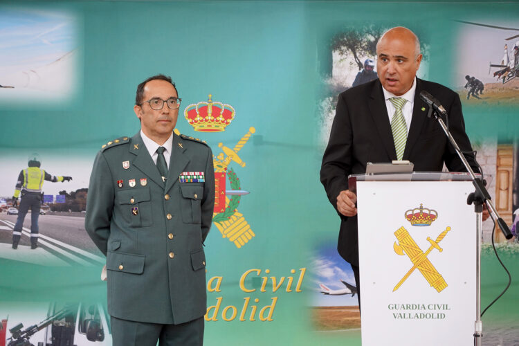 Jacinto Canales informa sobre varias operaciones contra la ciberdelincuencia. / Leticia Pérez