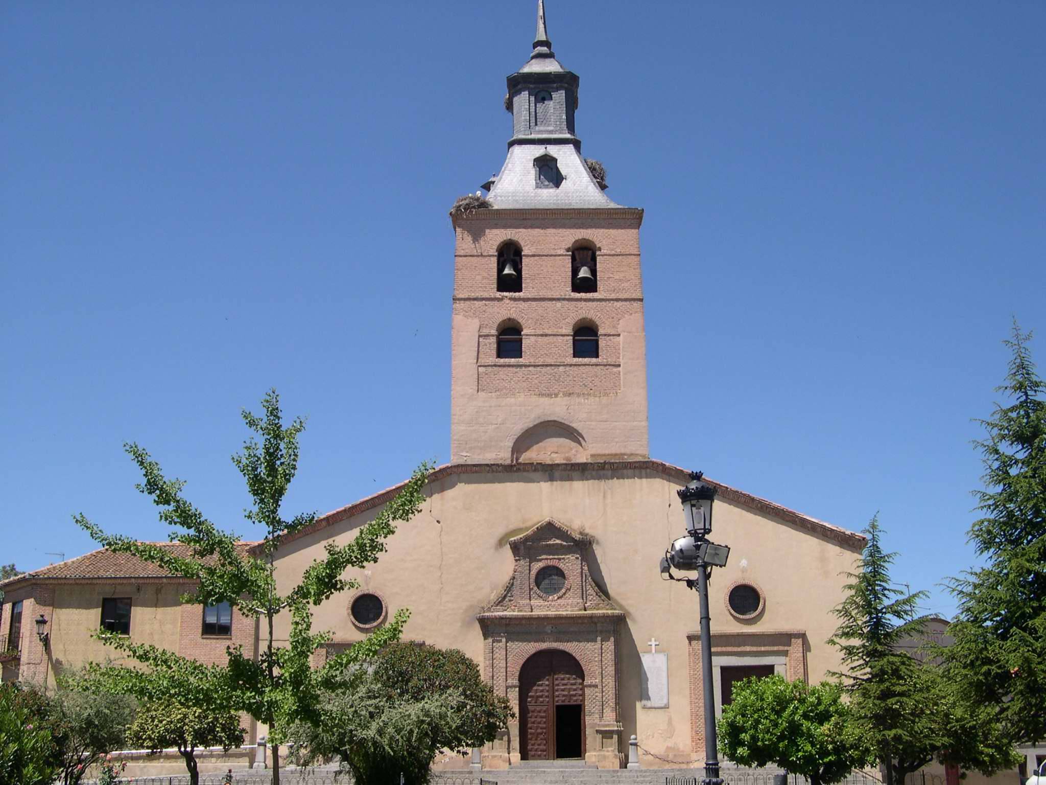 El guerrillero del Bustar 2 Iglesia de san Juan Bautista, Carbonero el Mayor.