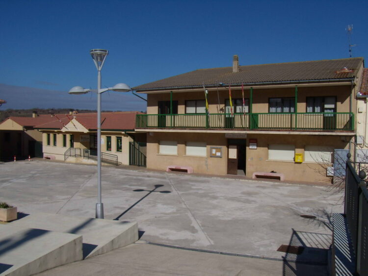 Abierta la solicitud para el puesto de juez de paz en Cerezo de Abajo 1 Ayuntamiento de la localidad.