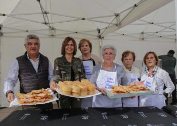 Magdalena Rodríguez visitando la feria.