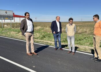 De Vicente visita la carretera SG-V-2115 / DIPUTACIÓN DE SEGOVIA