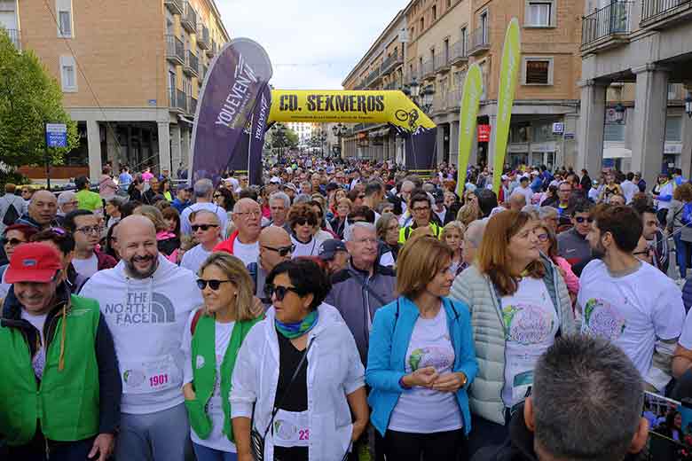 Galería de fotos de la XIII Carrera y marcha solidaria de Caja Rural contra el cáncer 7 54080247171 bd24e62511 k