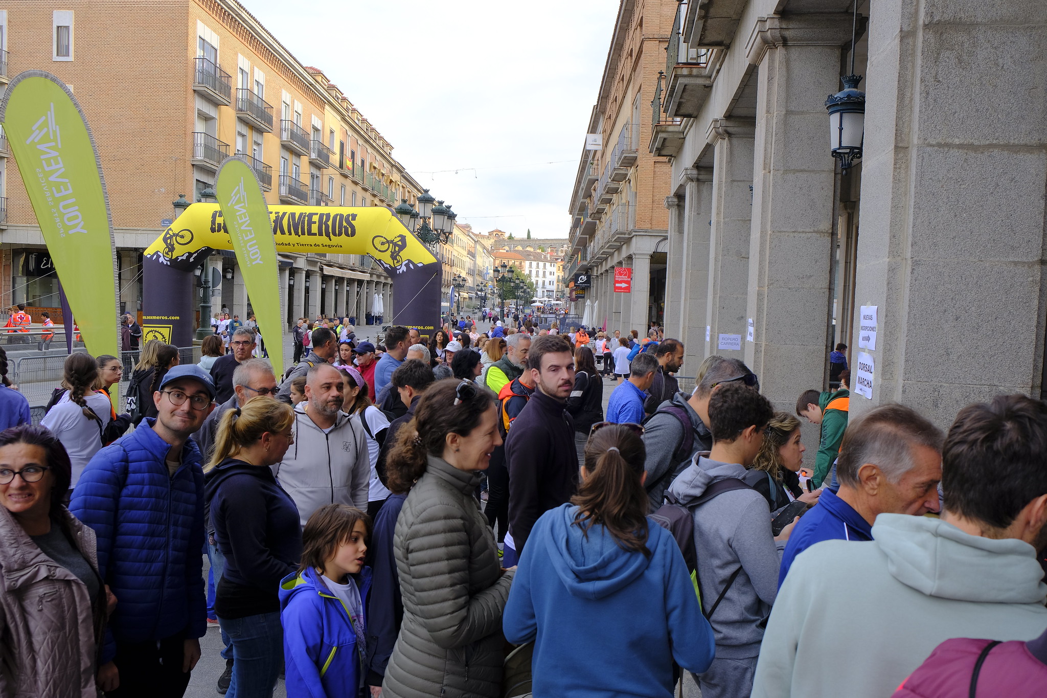 Galería de fotos de la XIII Carrera y marcha solidaria de Caja Rural contra el cáncer 19 54080572614 5608132b79 k