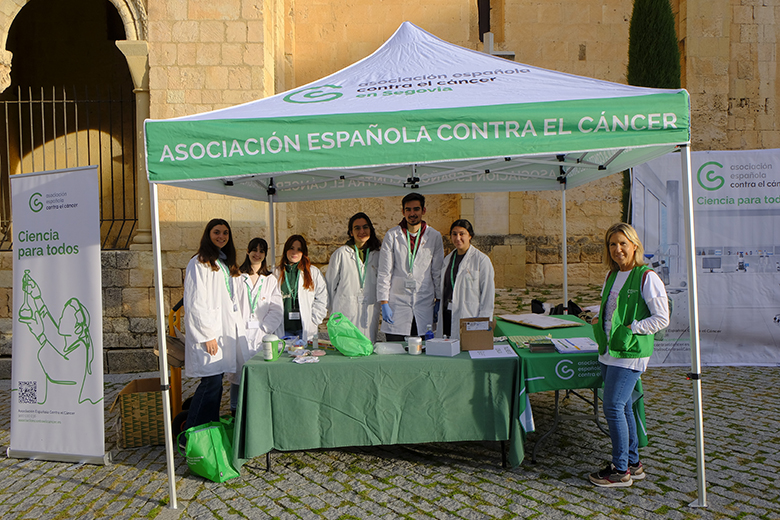 Galería de fotos de la XIII Carrera y marcha solidaria de Caja Rural contra el cáncer 24 54080706605 df5dcd028c 6k