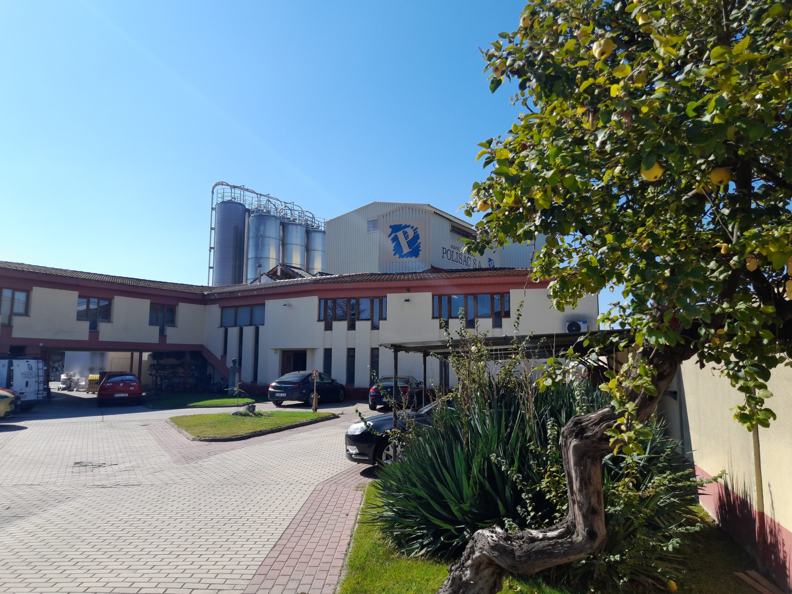 Vista de entrada a las instalaciones de Polisac / AMADOR MARUGÁN