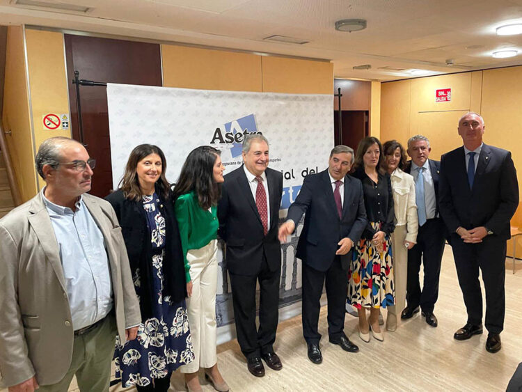 Gala del transporte de Asetra, en la Sala Caja Segovia. / AYTO. SEGOVIA