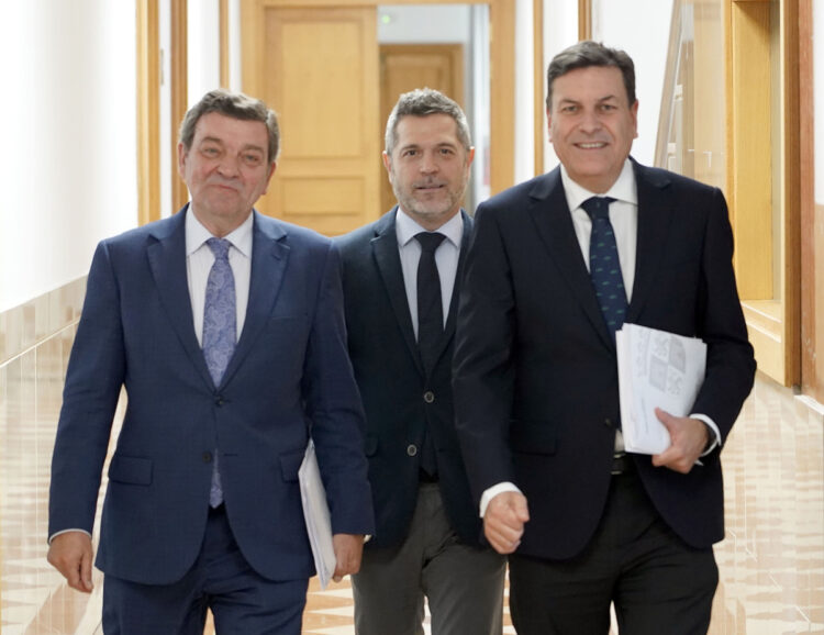 Fernández Carriedo.