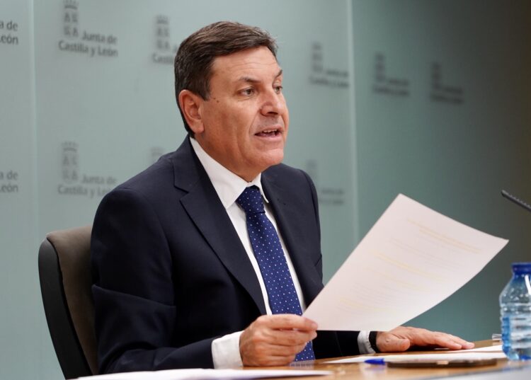 Carlos Fernández Carriedo comparece en rueda de prensa tras el Consejo de Gobierno. / Leticia Pérez