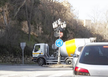 Hormigonera, en el paseo Santo Domingo de Guzmán. / KAMARERO