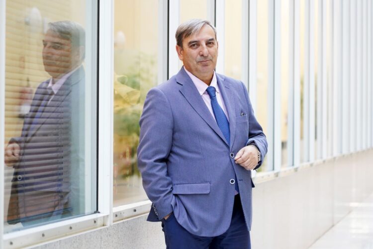 “En cuanto el Ayuntamiento de Segovia nos ceda la parcela, habrá que abordar la reforma de la estación” 1 JOSE LUIS SANZ MERINO1