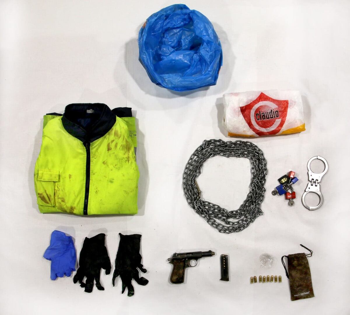 Claves y enigmas del asesinato de Cristina 3 Objetos que contenía la bolsa.