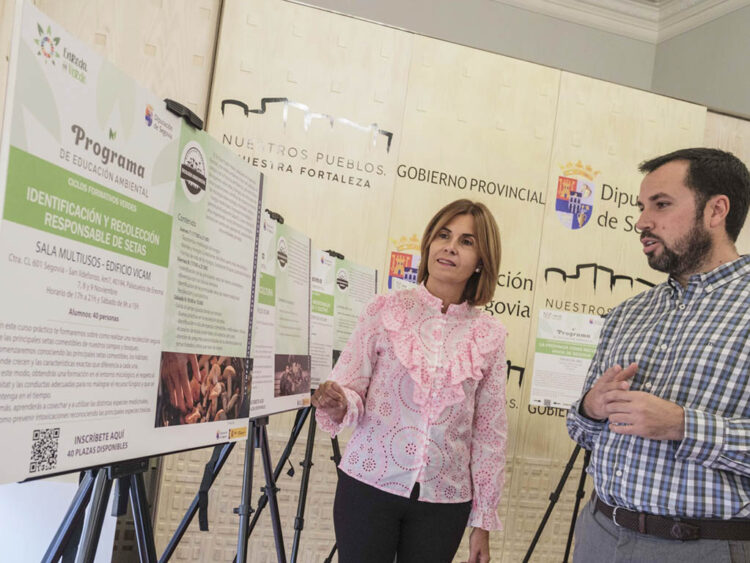 Presentación del programa 'Enreda en Verde', de la Diputación. / KAMARERO