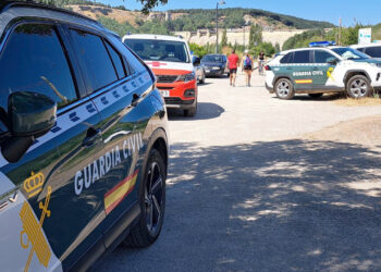 Le sustrajeron 700 euros en efectivo y siete relojes, valorados en 3.000 euros, y le provocaron la pérdida de visión parcial de un ojo