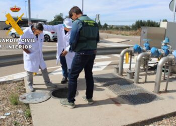 Varios vecinos llamaron a la Guardia Civil alertando del fuerte olor.
