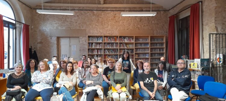 Mayte Esteban durante la presentacion / LOURDES MATARRANZ