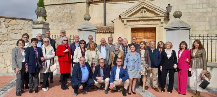 Los quintos de Cantimpalos celebraron su 65 aniversario / LOURDES MATARRANZ