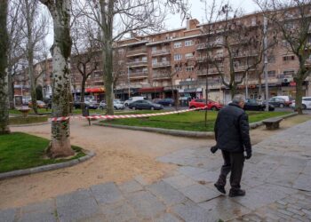 Los parques de Segovia cerraron por el viento.