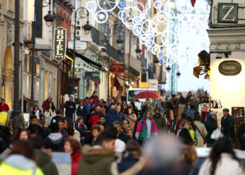La Junta ha consensuado el calendario con el Consejo Castellano Leonés de Comercio. / Campillo