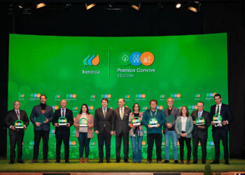 Iberdrola entrega sus II Premios Convive en Paredes de Nava, Palencia. / Brágimo