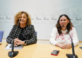 La Directora General de Salud Pública y la Directora General de Asistencia Sanitaria y Humanización informan sobre la Campaña de Vacunación 2024-2025. / Miriam Chacón
