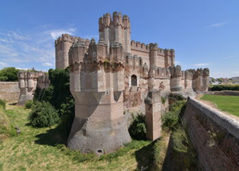 Castillo de Coca, fortificación construida en el siglo XV / E.A.