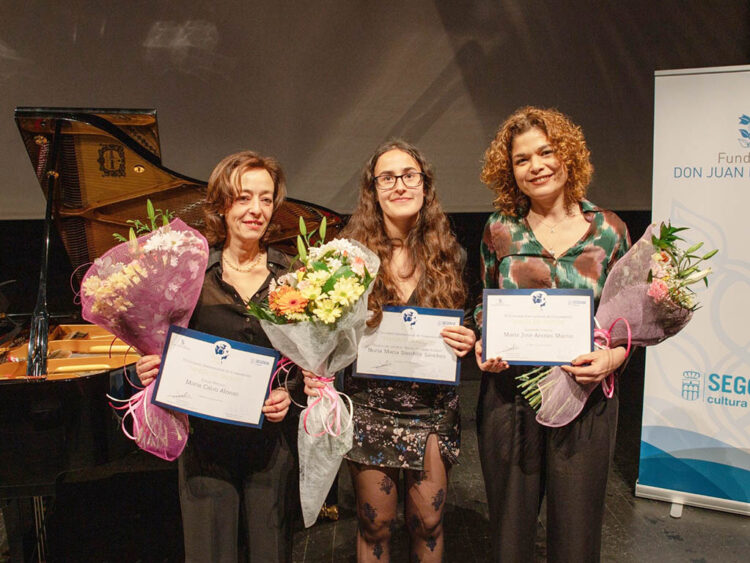 Entrega premios Maria de Pablos