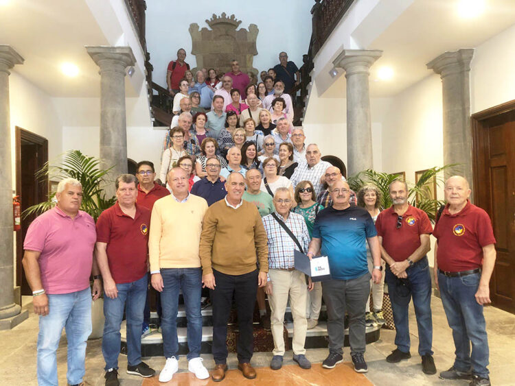 Enyesque ofrecido por el Ayuntamiento de Santa Lucía de Tirajana. / ASOCIACIÓN DE ANADARIEGOS SEGOVIANOS