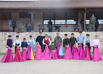 Jacobo Otero, Joaquín López, Álex Torán, Pablo Romerín, Alejandro Pérez, Cristian González, Cayetano de Frutos, Emilio de Frutos, Daniel Hernández, Jorge Oliva, Jesús Manso, Jaime Hermosa y Lola Sanz. / ALEJANDRO MARTÍN