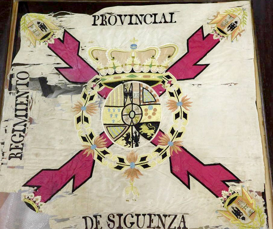 Bandera del Regimiento Provincial de Sigüenza, que luchó junto a los segovianos en Navarra.