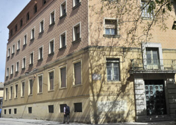 Hospital Policlínico de Segovia. / KAMARERO