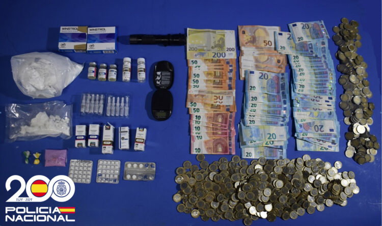 Desmantelan un punto de venta de cocaína en Burgos tras detener al traficante 1 Incautación realizada por la Policía Nacional en el piso del traficante. / Policía Nacional