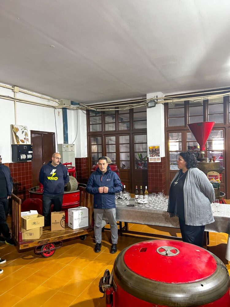 La fiesta del vino y el chocolate llega el sábado a Migueláñez 1 Presentación de CHOCO-VINO 2024.