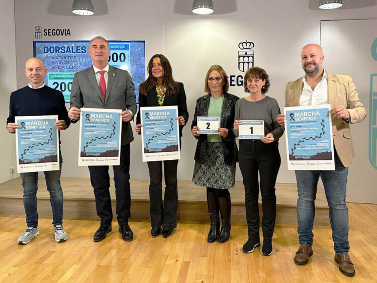 La marcha solidaria en favor de los damnificados de la DANA será el domingo 17 de noviembre 1 Presentación de la marcha benéfica. / EL ADELANTADO