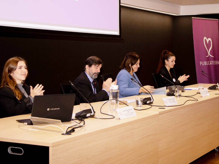 Samanta Estévez, Agustín García Matilla, Marta Laguna y Sofía Otero, durante la presentación de la nueva edición de Publicatessen, / PUBLICATESSEN