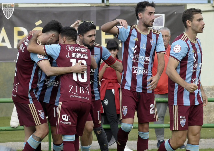 En busca de volver a ganar fuera de casa 1 SEGOVIANA 1