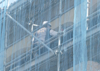Trabajador de la construcción. / KAMARERO