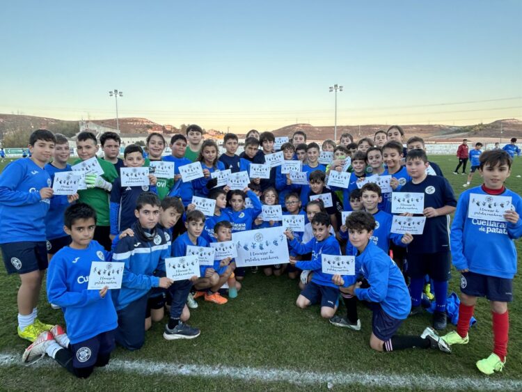 El Cuéllar Santa Teresa lanza su I ‘Concurso de postales navideñas’ 1 cuellar 3