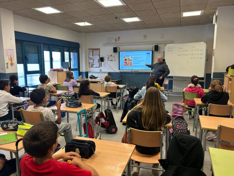 Sesión del proyecto ‘El Cole se va de Compras’ / AYTO. DE PALAZUELOS DE ERESMA