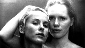 Cine para entablar contacto 2 Bibi Andersson y Liv Ullmann en “Persona”, 1966.